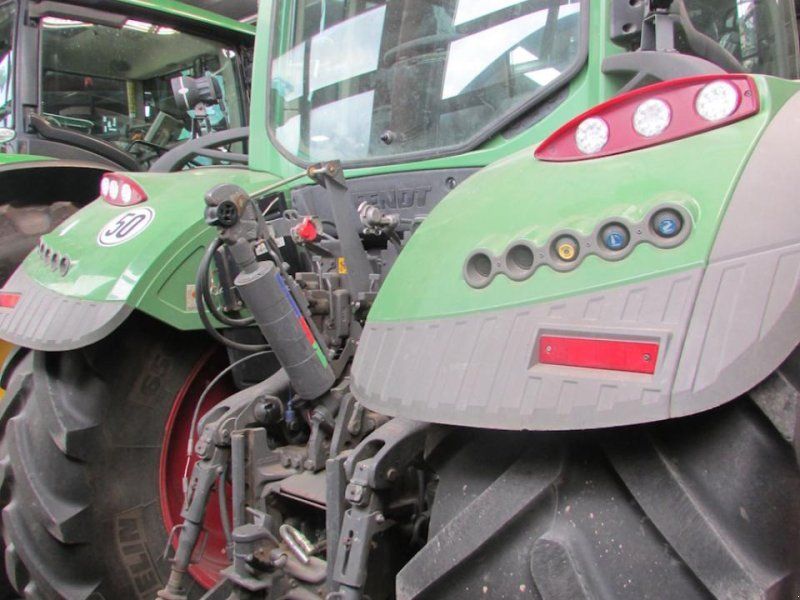 Fendt 724 Vario Profi Plus