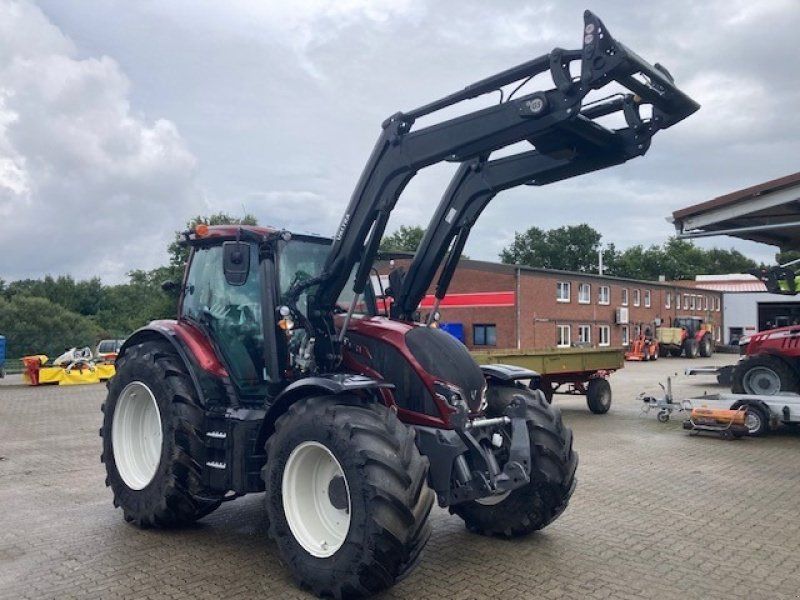 Valtra N155 Active