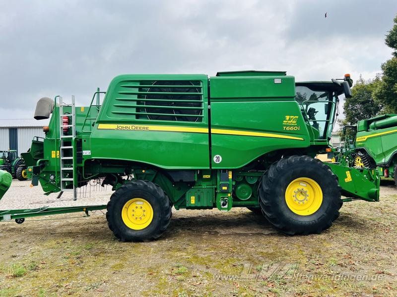 John Deere T660