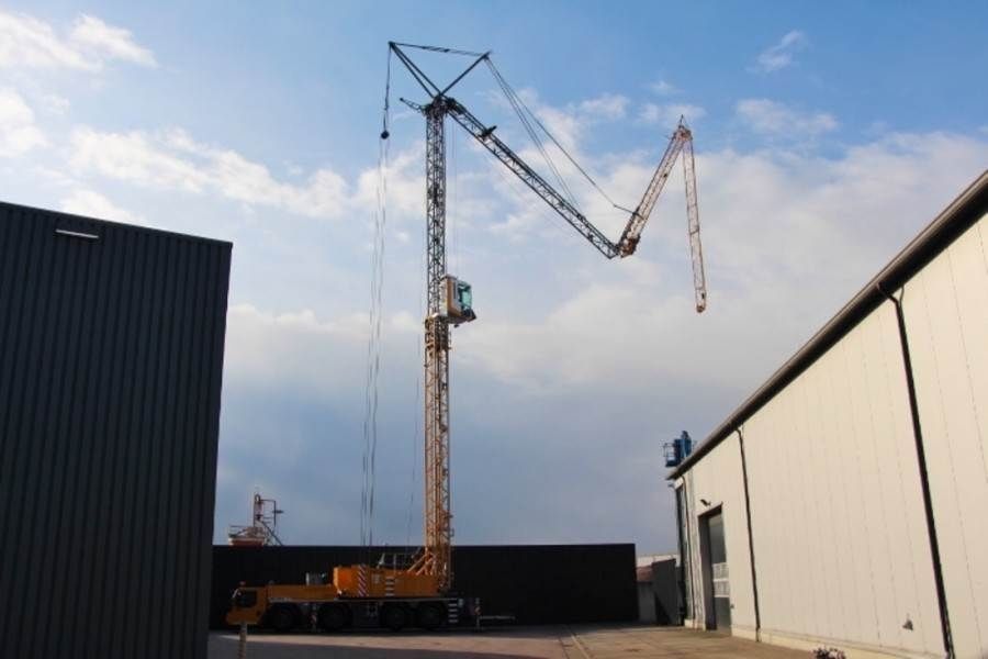 Liebherr MK88 Plus Valid Inspection, 45 m Flight, 8t Cap, P