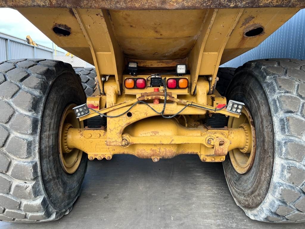 CAT 740