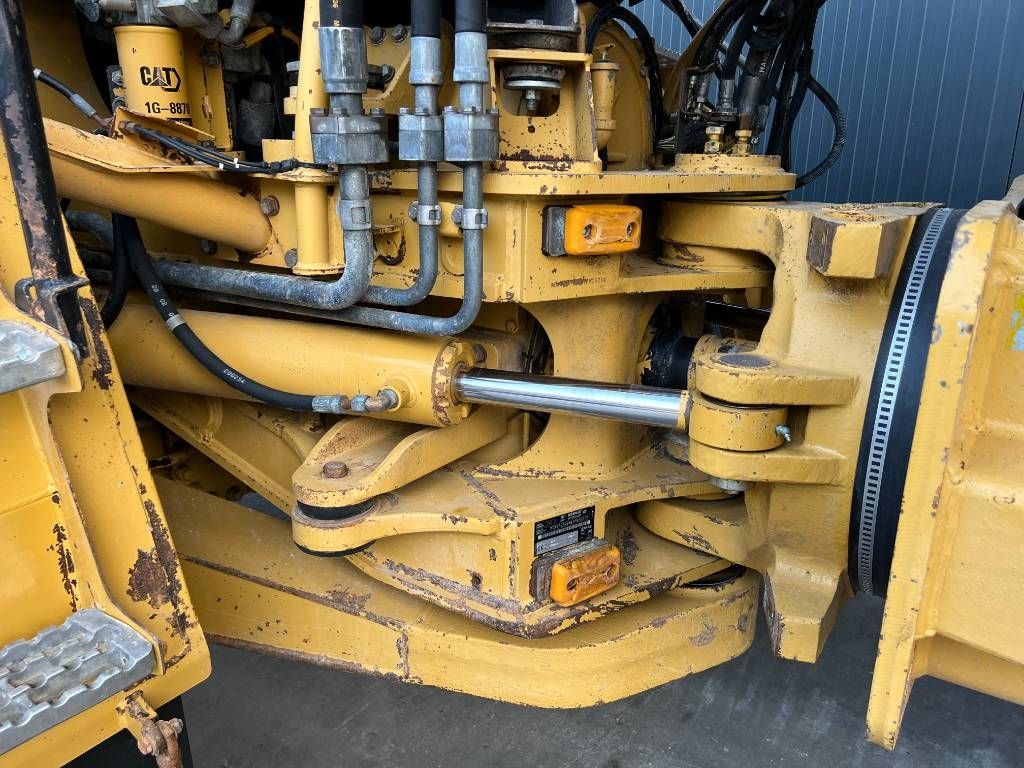 CAT 740