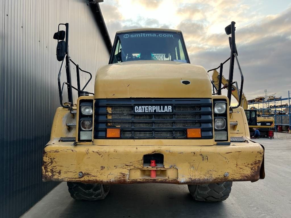 CAT 740