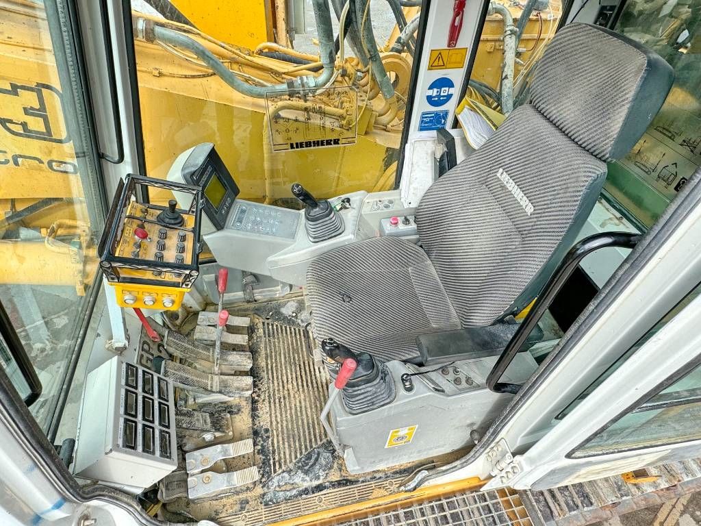 Liebherr R934 HDS + Wimmer Drill / 3 Tamrock HE122