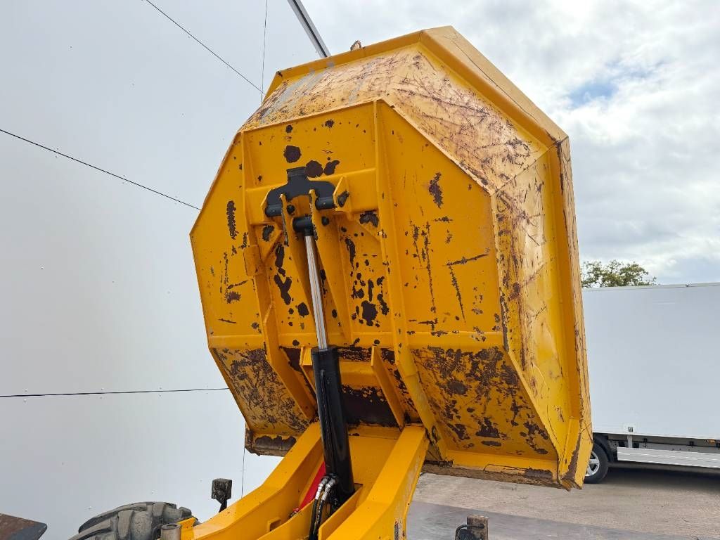 Thwaites MACH 866 - Tilt + Rotate / Only 2238 Hours!