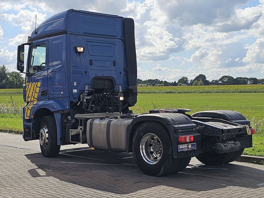 MERCEDES-BENZ ACTROS 1843 LS