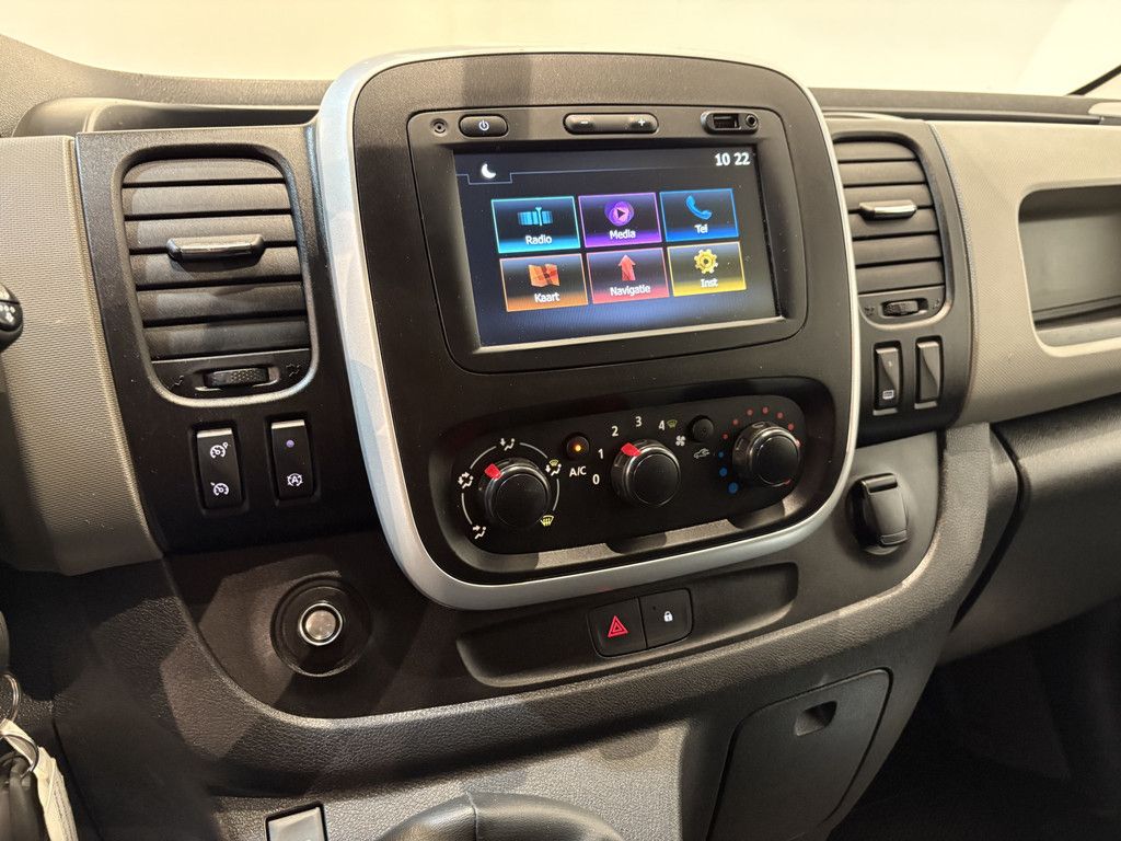 Renault Trafic 1.6 dCi T29 L2H1 125 PK Servicebus / Modul-System / Victron 220v / Airco / Cruise control / Schuifdeur L+R