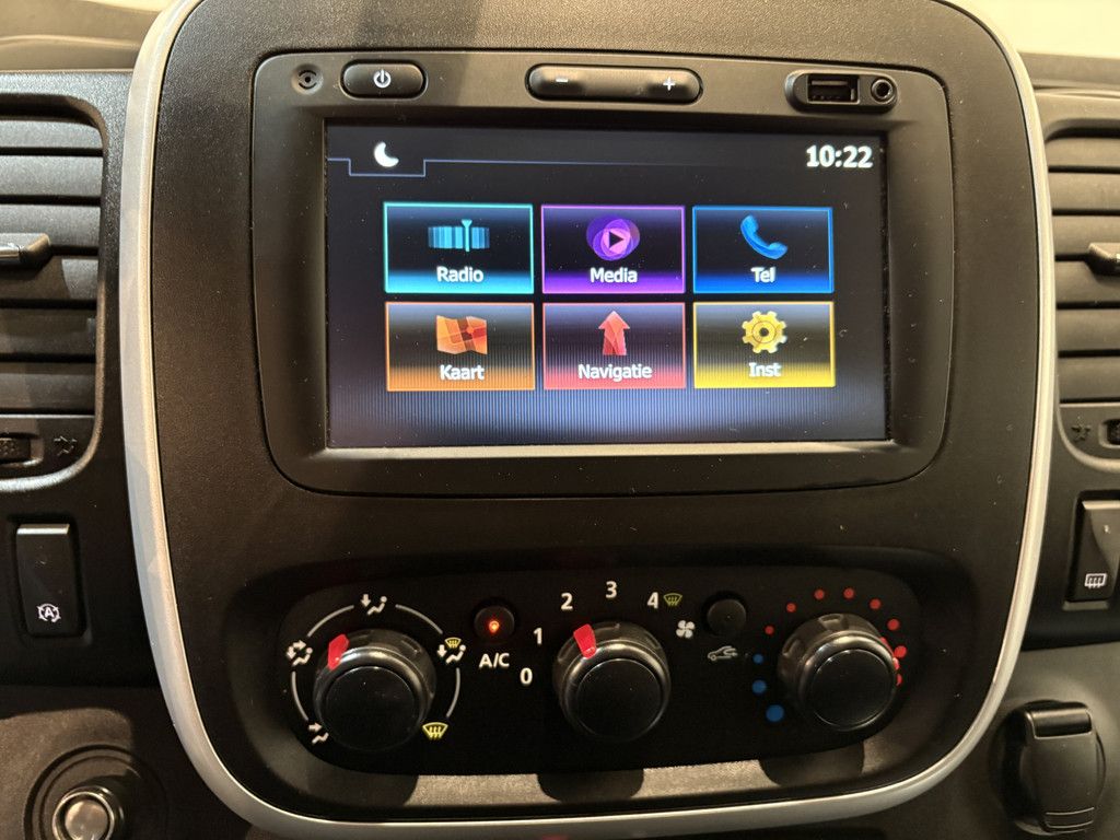 Renault Trafic 1.6 dCi T29 L2H1 125 PK Servicebus / Modul-System / Victron 220v / Airco / Cruise control / Schuifdeur L+R
