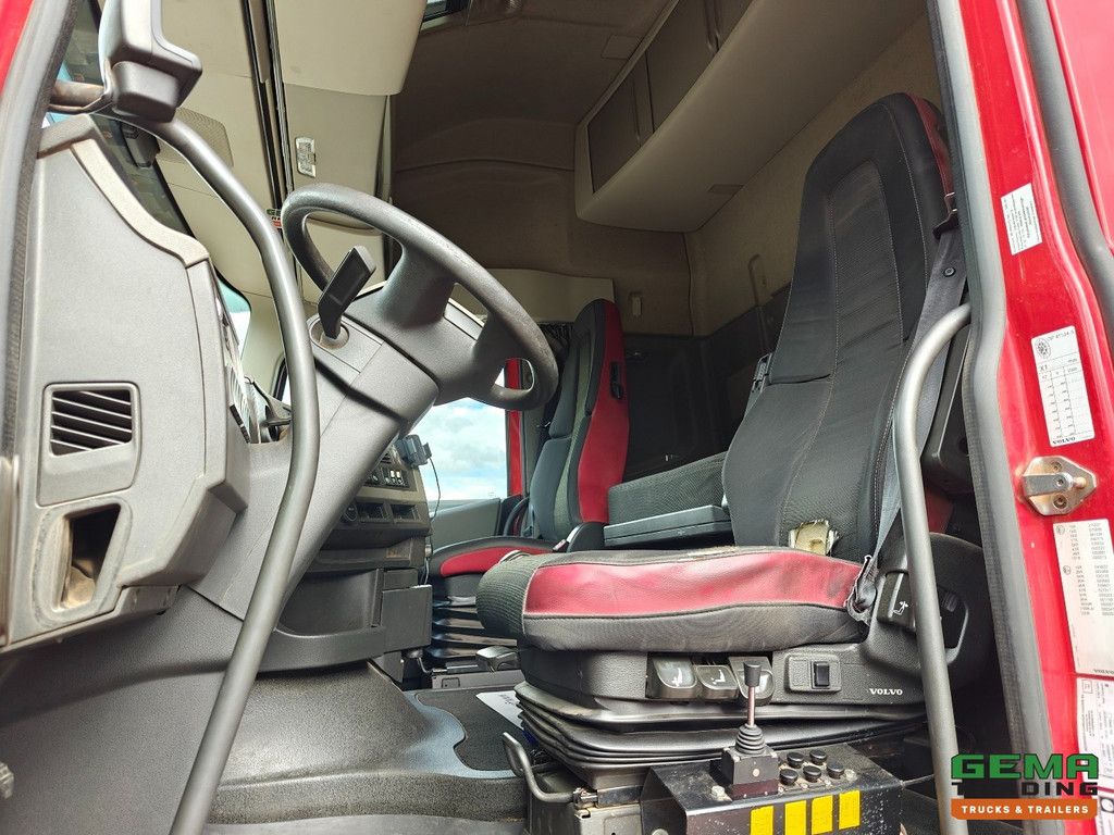 Volvo FH500 6x2 Globetrotter XL Euro6 - AJK Hakenliftsystem 25T - Fangmaul - LiftAs - 05/2026 TÜV