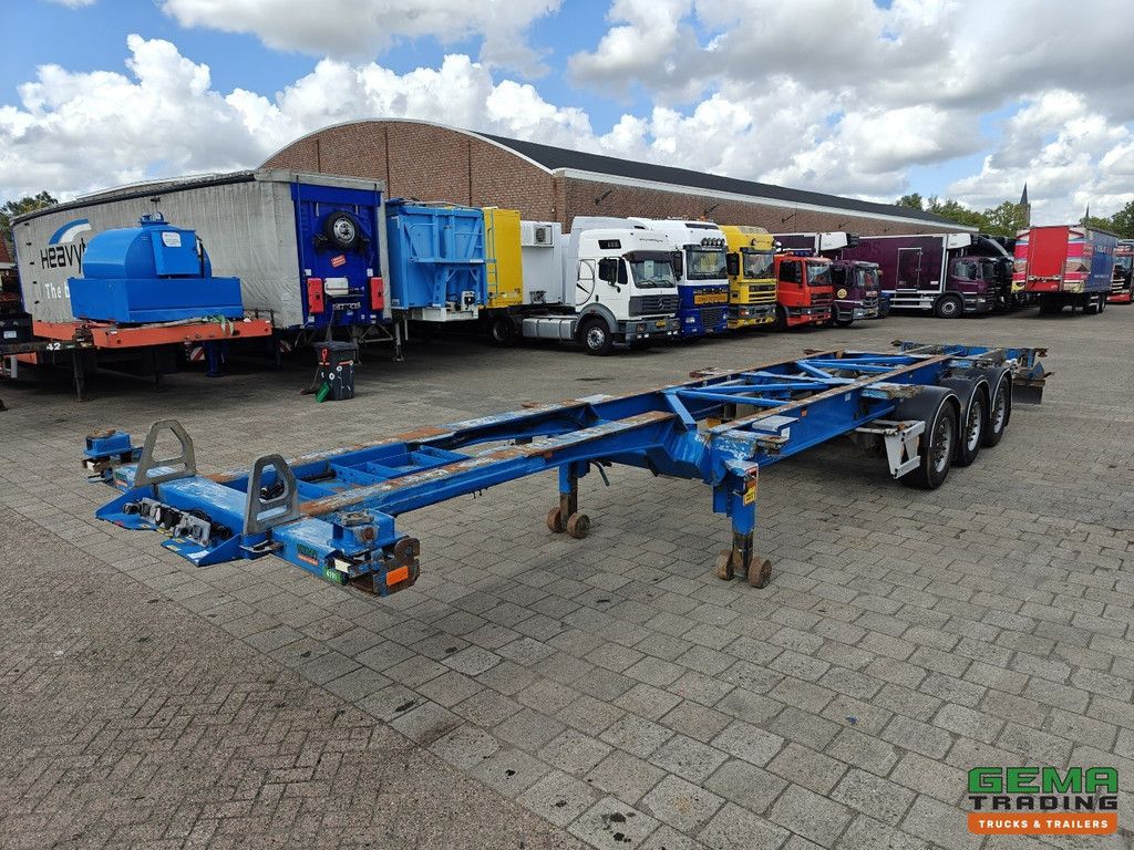 Van Hool 3B0079 3-Axle SAF - Disc brakes - All connections / Universal chassis