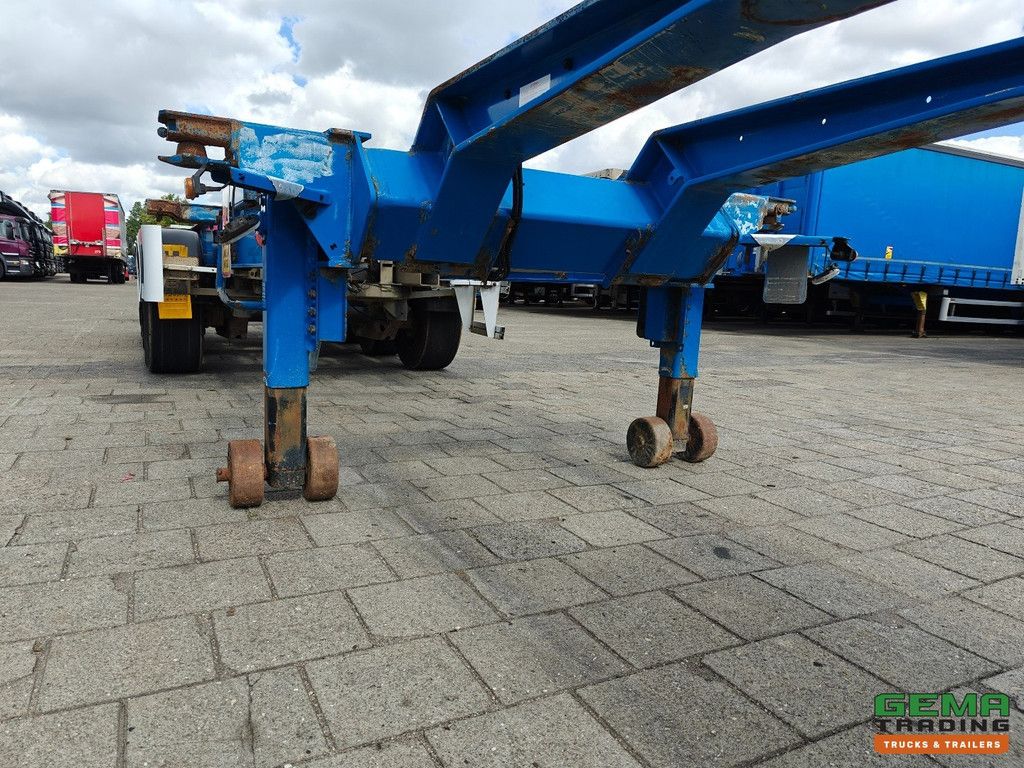 Van Hool 3B0079 3-Axle SAF - Disc brakes - All connections / Universal chassis