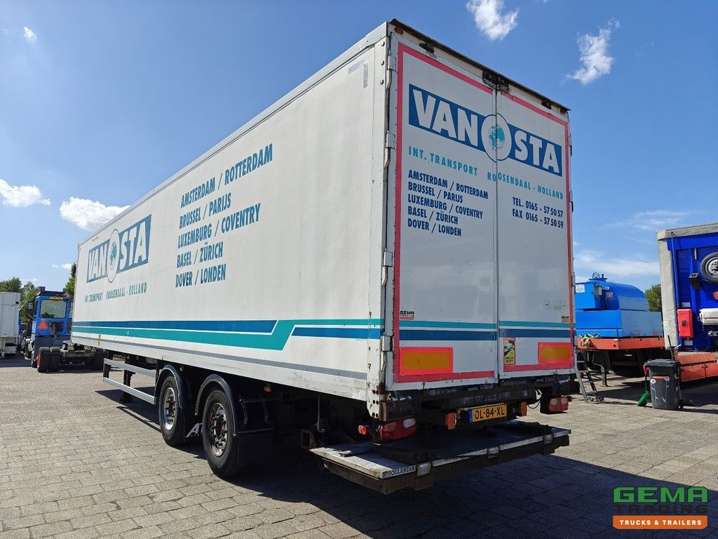 System Trailers GS PRS 18 2-Assen SAF - LiftAs en StuurAs - Schijfremmen - Gesloten Opbouw - Laadklep 2000KG