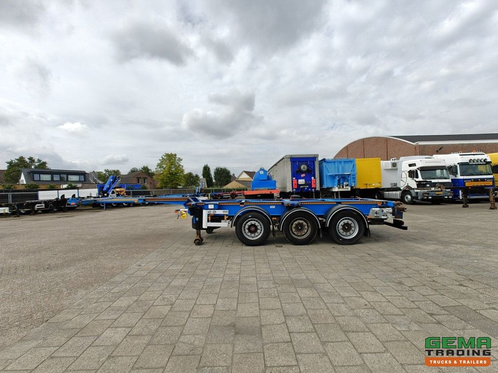 Van Hool 3B0079 3-Axle SAF - Disc brakes - All connections / Universal chassis