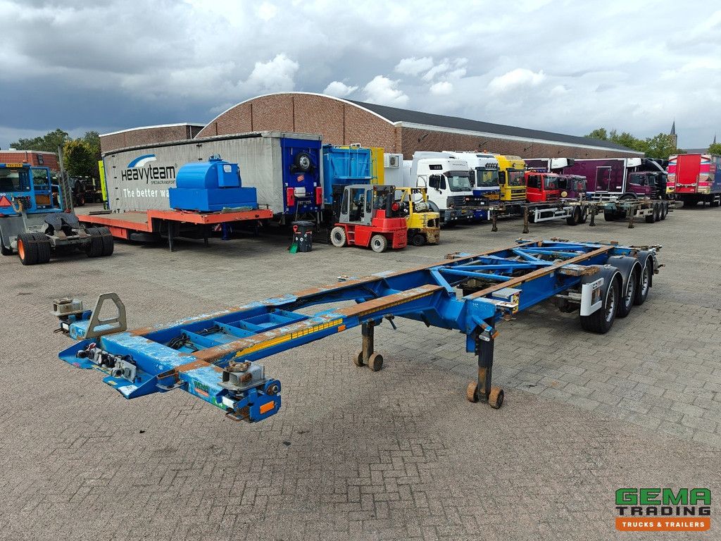 Van Hool 3B0079 3-Axle SAF - Disc brakes - All connections / Universal chassis