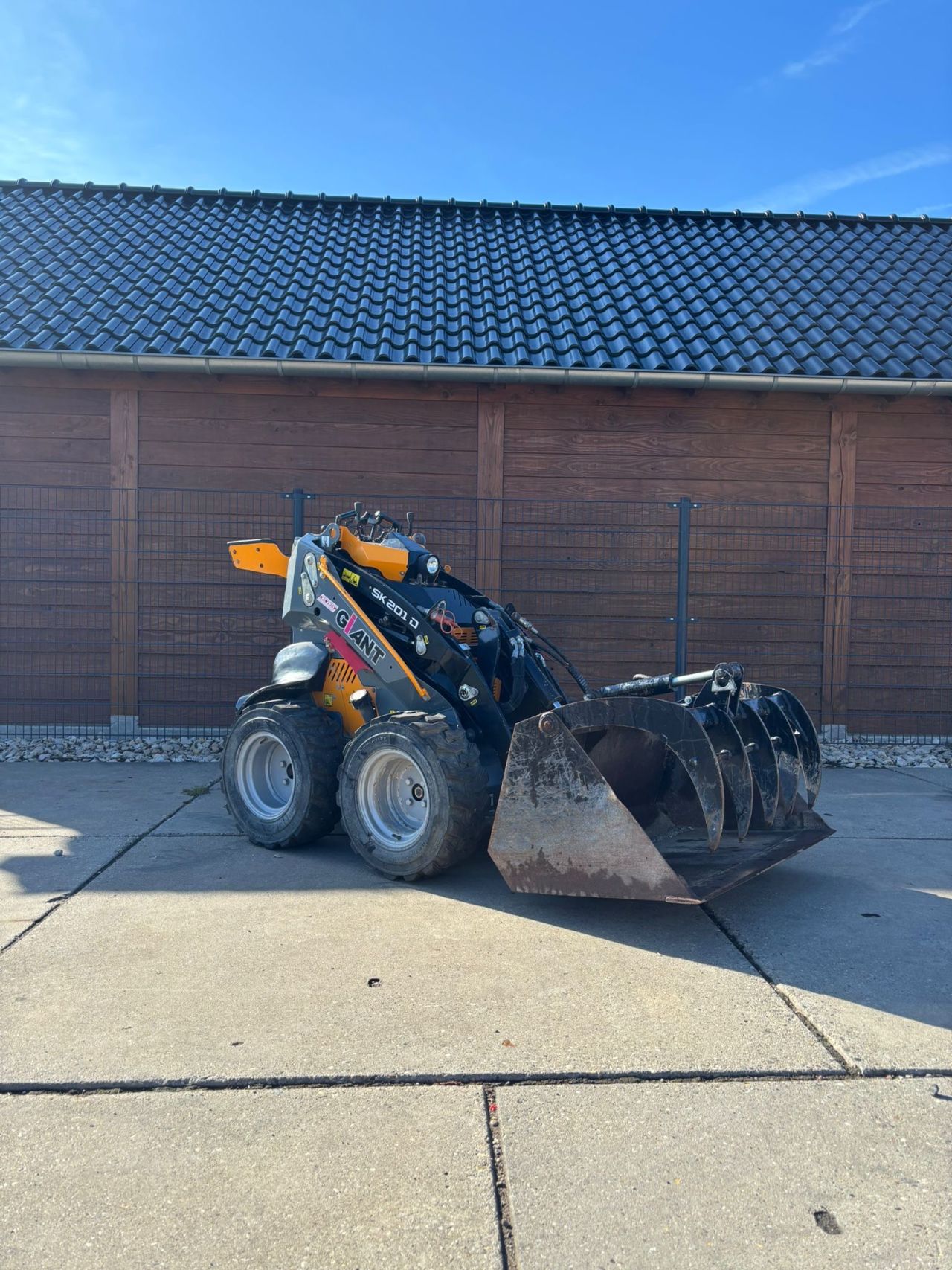 Giant skidster sk201 diesel