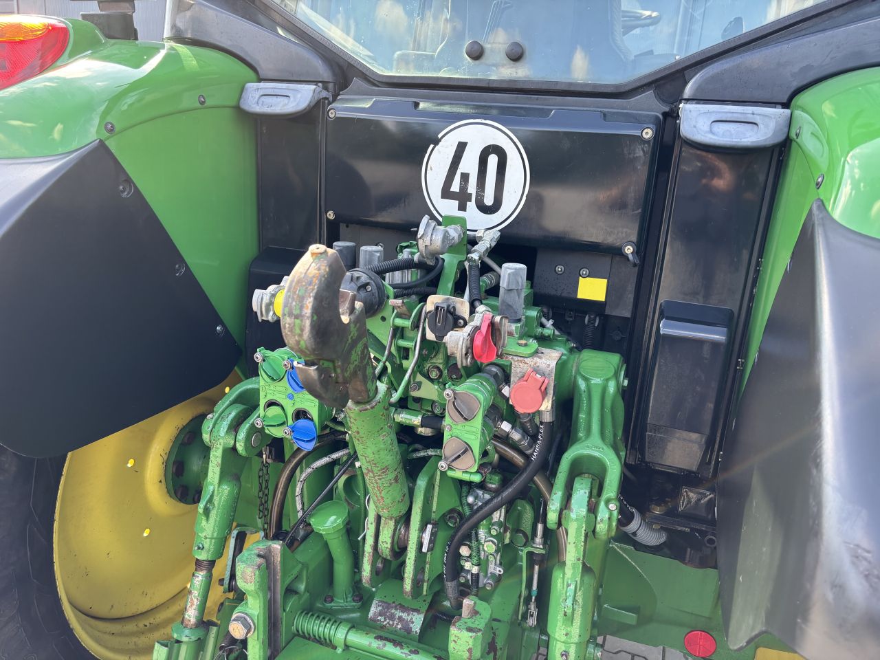 John Deere 6330
