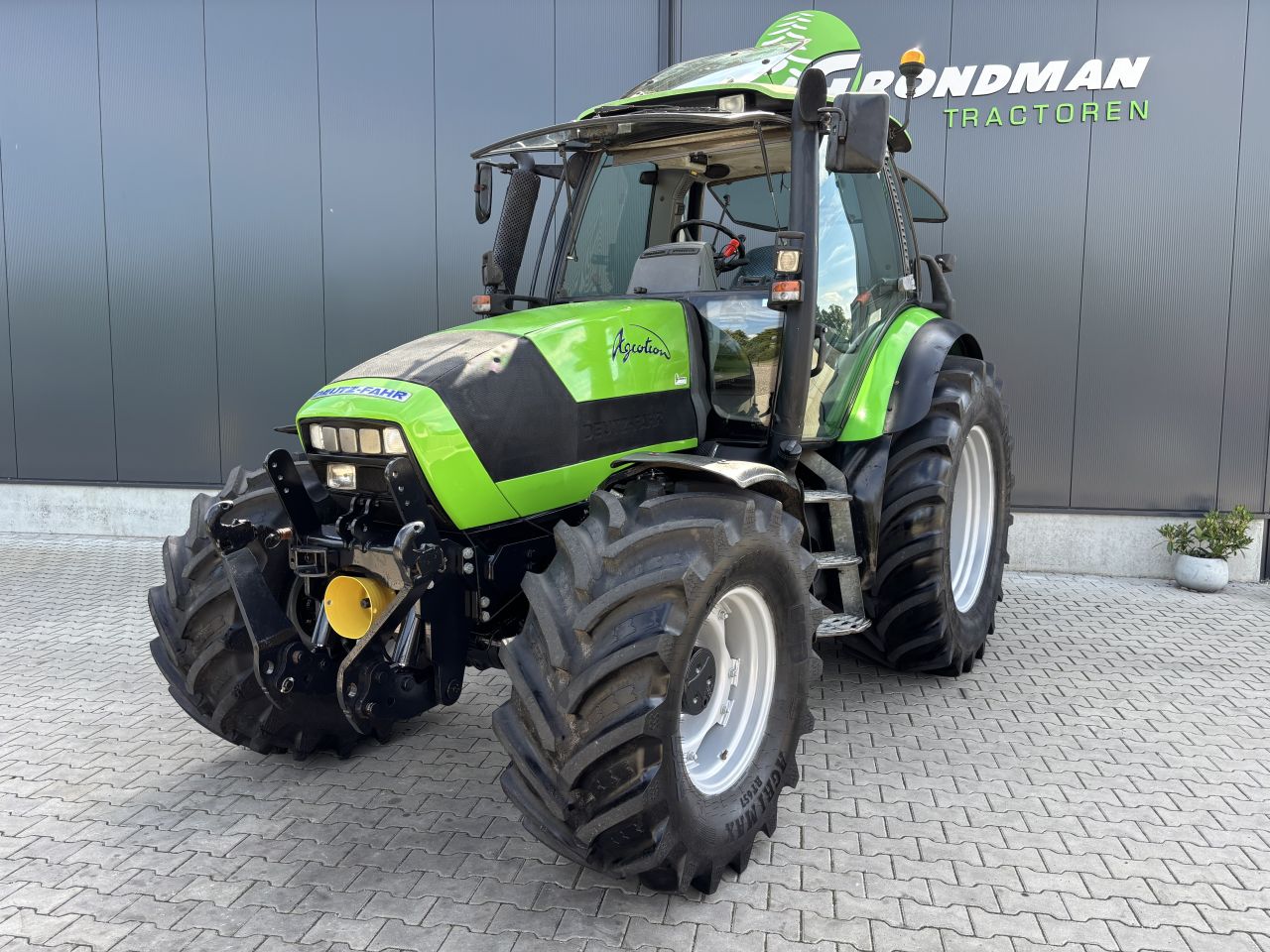 Deutz Agrotron 108