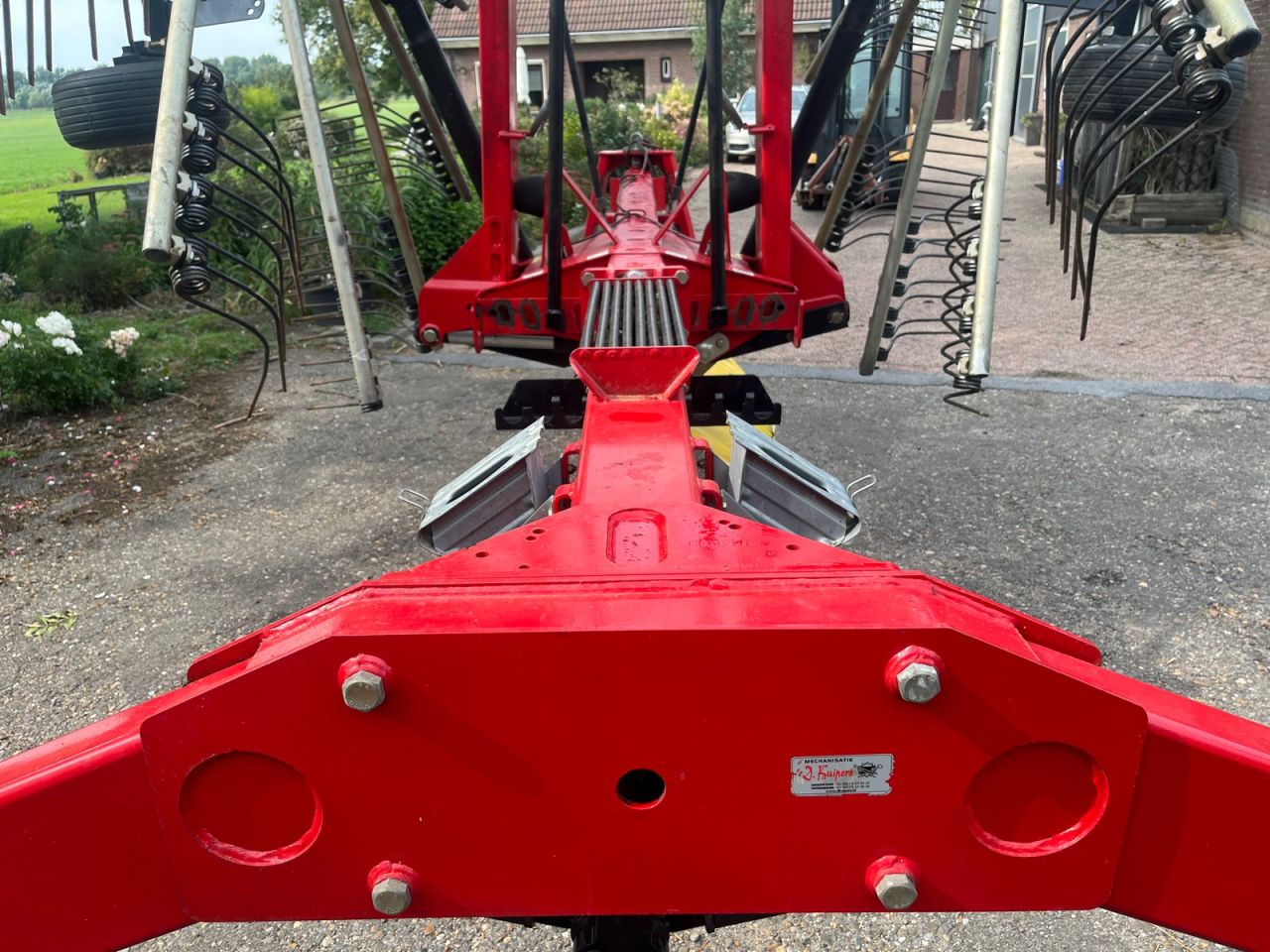 Fella TS 880