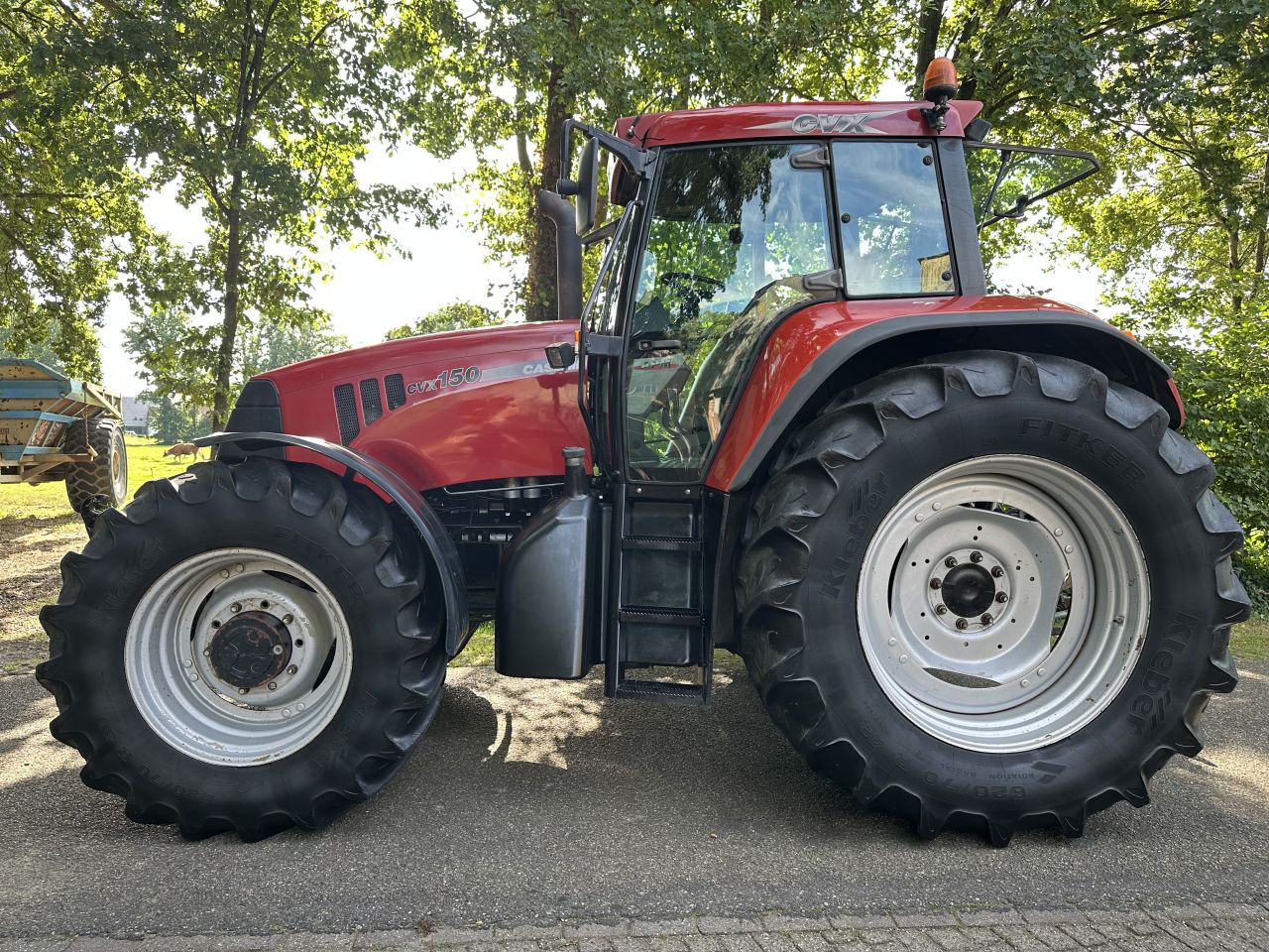 Case CVX 150