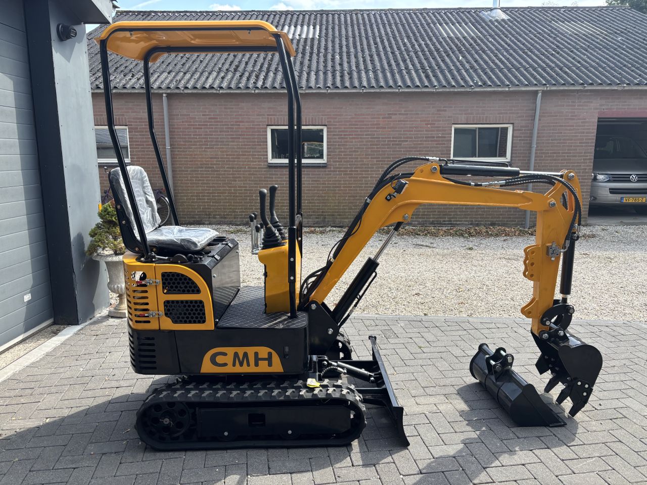 Cmh minigraver Kubota Janmar bobcat