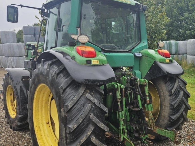 John Deere 6420