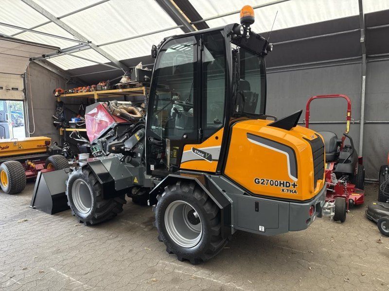 Giant G2700HD PLUS CAB