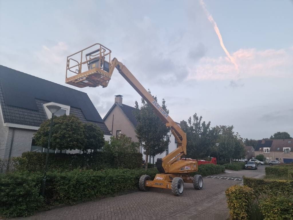 JLG M600J hoogwerker hybride e600 knikarmhoogwerker