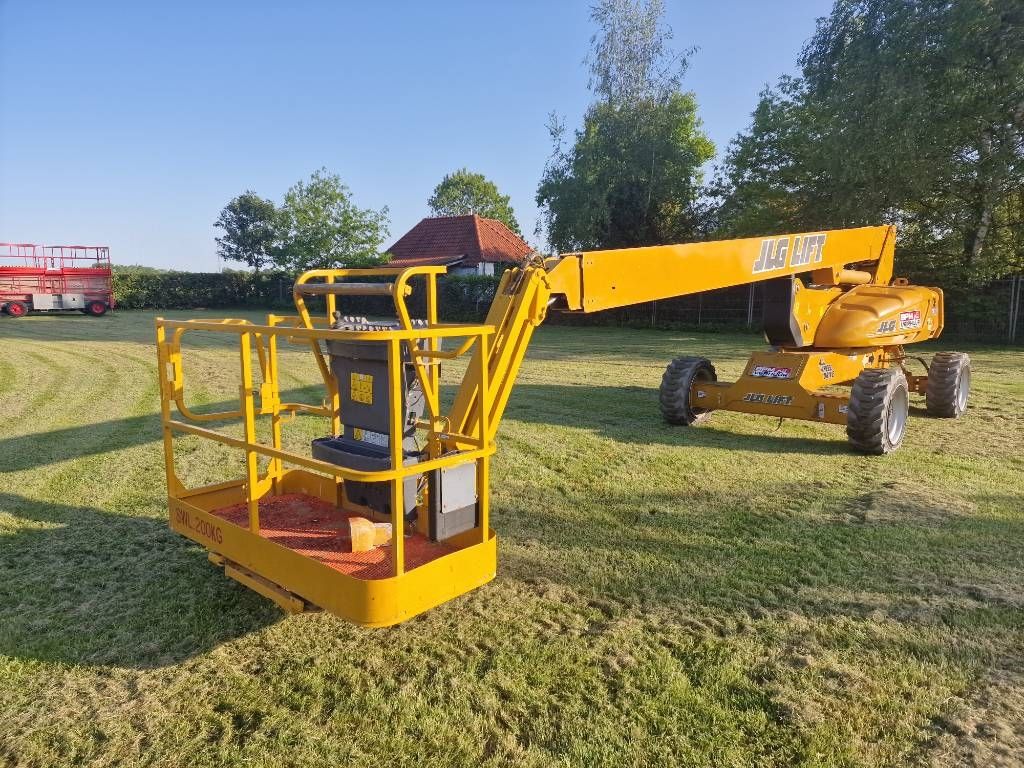 JLG M600J hoogwerker hybride e600 knikarmhoogwerker