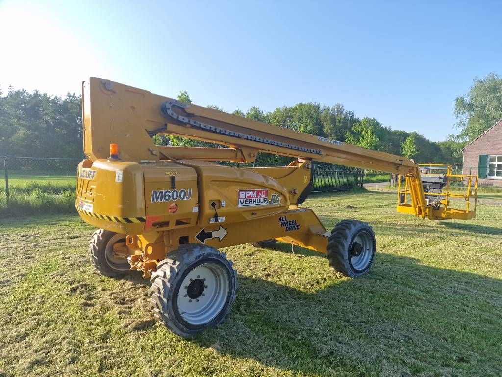 JLG M600J hoogwerker hybride e600 knikarmhoogwerker
