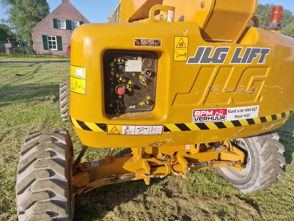 JLG M600J hoogwerker hybride e600 knikarmhoogwerker