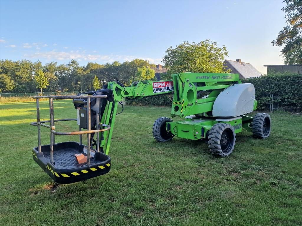Niftylift HR 21 hybrid 4x4 knikarmhoogwerker 21m hoogwerker