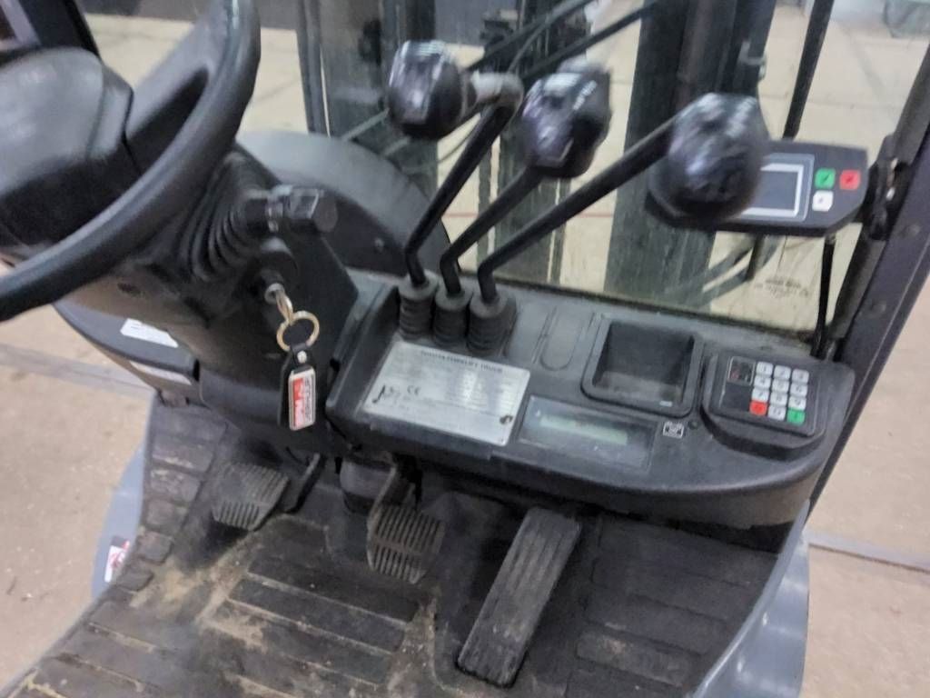 Toyota 1,5Ton heftruck H02-8FGF15 lpg 1.5t forklift