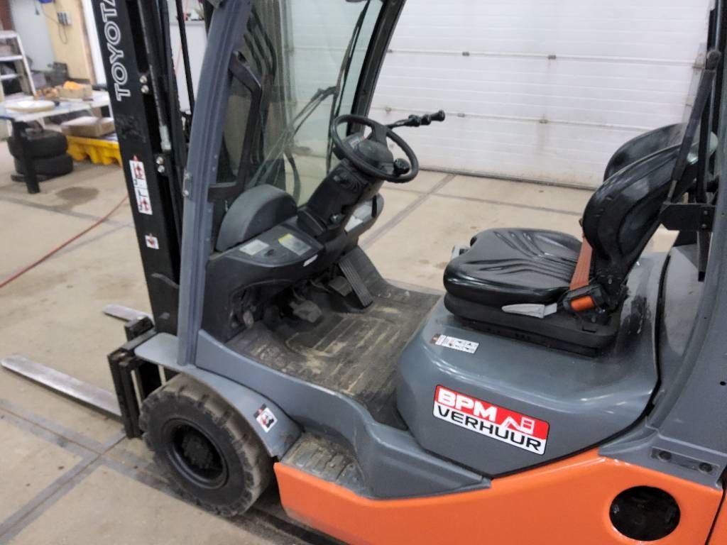 Toyota 1,5Ton heftruck H02-8FGF15 lpg 1.5t forklift
