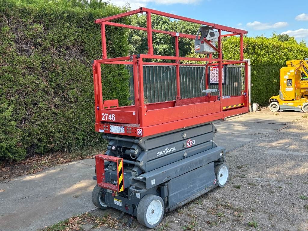 SkyJack SJ3219 hoogwerker schaarhoogwerker 8m skyjack