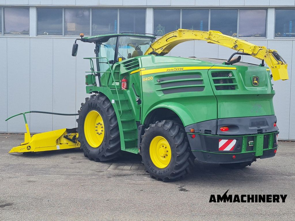 John Deere 8400 Including Kemper 360 Plus