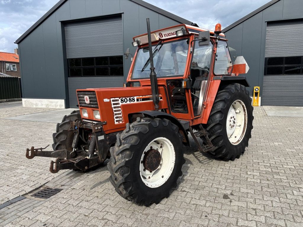 Fiat-Agri 80-88 DT 4wd, Zuidberg Fronthef.