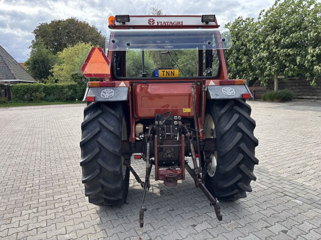 Fiat-Agri 80-88 DT 4wd, Zuidberg Fronthef.