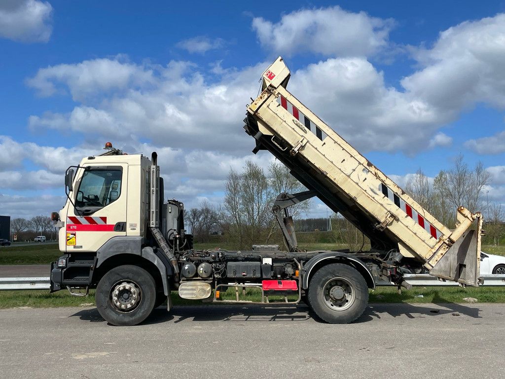Renault Kerax 320 4x2 Kipper