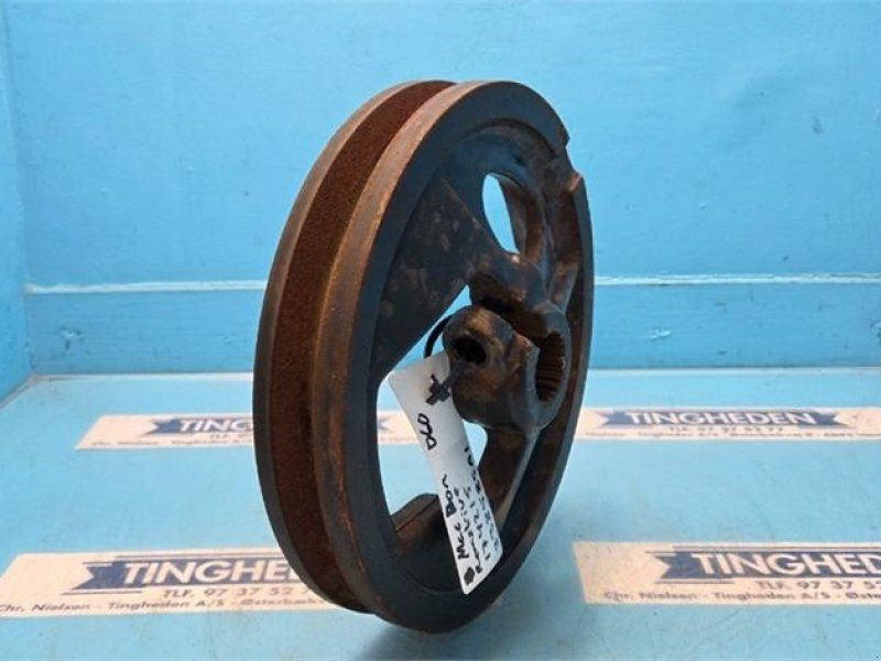 MacDon D60