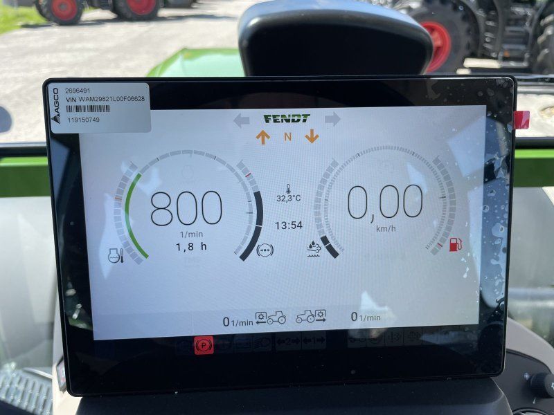 Fendt 211 Vario Profi+ (Gen3)