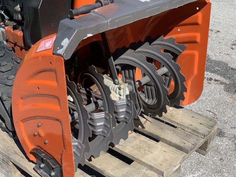 Husqvarna Schneefräse ST 330