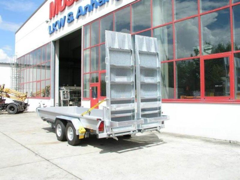 Möslein TT 11-E6x2 Tieflader für Fräsen breiten Rampen, N