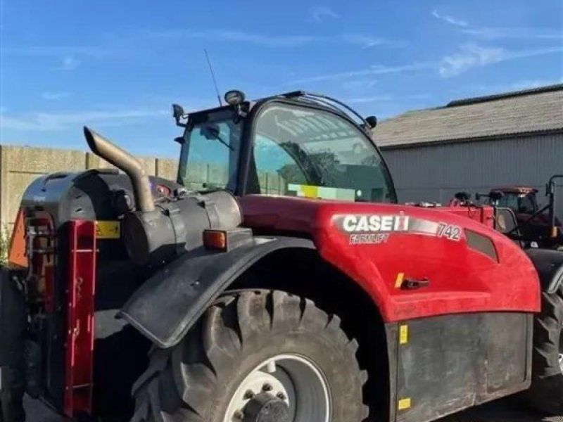 Case IH farmlift 742