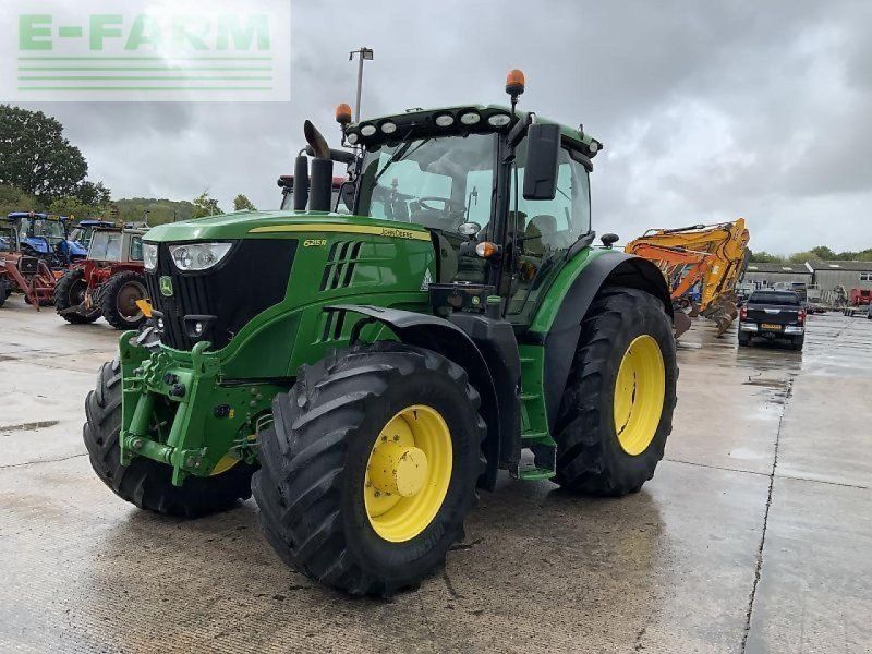 John Deere 6215r  (st23985)