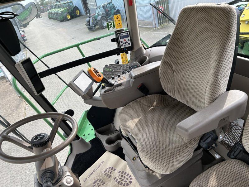 John Deere 8600I