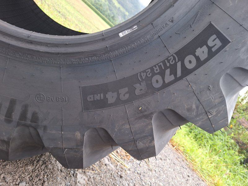 Michelin 540/70 R24 Reifen