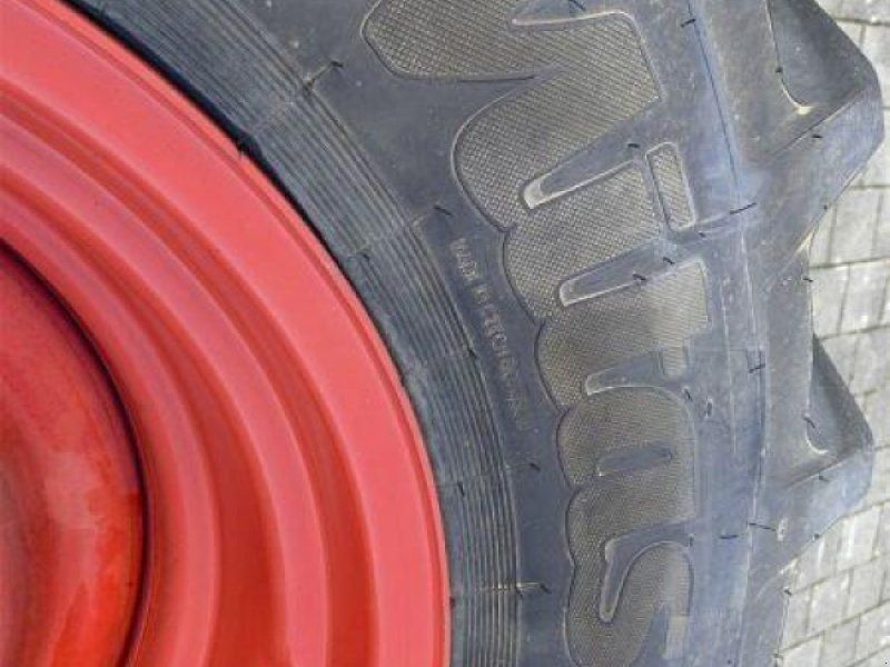 Claas 500/70 R24