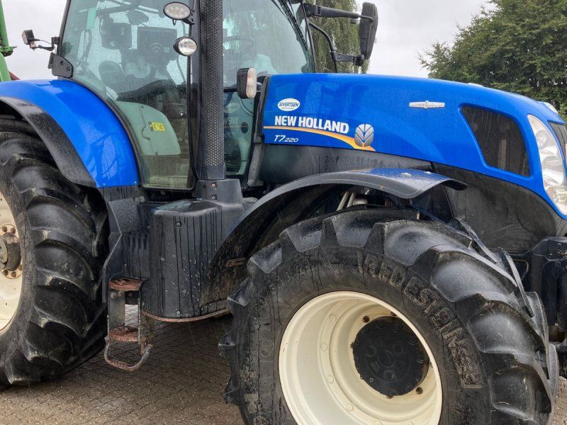 New Holland T7.220 Autocommand