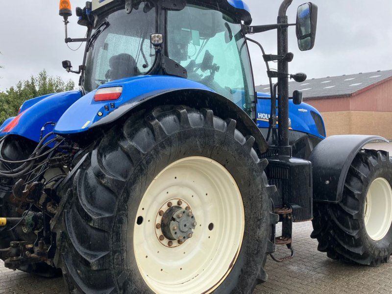 New Holland T7.220 Autocommand