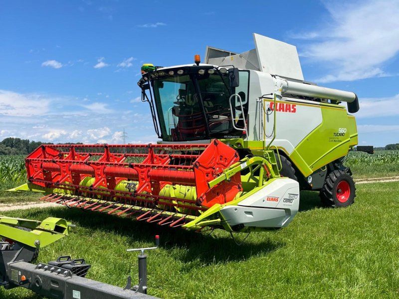 Claas Tucano 560 APS Hybrid